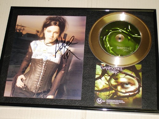 AMY LEE Hand Signed EVANESCENCE home CD Gold Disc Frame